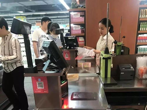 走進(jìn)胖東來 用愛與真誠(chéng)織就的零售溫度